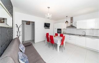 Cozy Apartment In Poljica - Poljica - 3