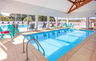 2 Bedroom Pet Friendly Apartment In Cassen - 4