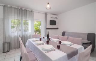 Three-Bedroom Apartment In Dugi Rat - Dugi Rat - 4