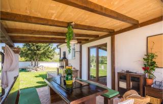 Beautiful Home In Rovinj With Wifi - 4