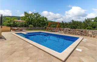 2 Bedroom Beautiful Home In Barci - 2