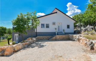 Gorgeous Home In Drum - 2