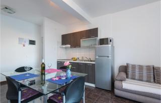 One-Bedroom Apartment In Dubrava - Dubrava - 2