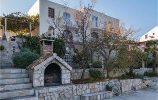 One-Bedroom Apartment In Dubrava - Dubrava - 3