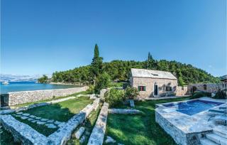 Holiday Home With 2 Bedroom - Postira - 5