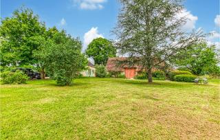 3 Bedroom Gorgeous Home In Creysse - Creysse - 2