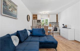 2 Bedroom Nice Home In Betina - Betina - 7