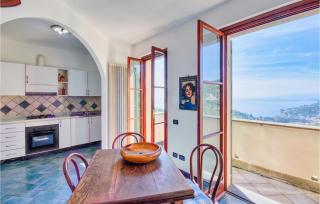 Beautiful Home In Recco With Kitchen - Recco - 4