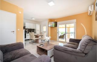 Nice Home In Zemunik Donji With Wifi - Malić - 7