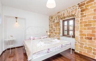 2 Bedroom Pet Friendly Home In Silo - Šilo - 6