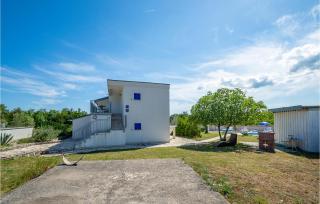 Gorgeous Apartment In Trget With Wifi - Trget - 2