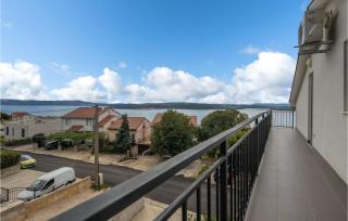 5 Bedroom Stunning Home In Crikvenica - Crikvenica - 9
