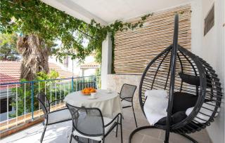 2 Bedroom Amazing Apartment In Klek - 0