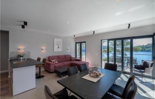 Lovely Home In Blato With Jacuzzi - Blato - 7
