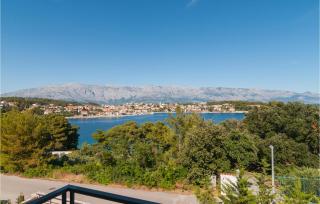 Stunning Apartment In Selca With Wifi - 4