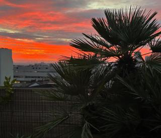 Air conditioned apartment 78 m2, Terrace 50m2 - Parijs - 0