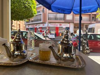 Ruime 2 kamer appartement 5 min van het centrum - 6