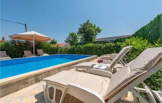 Gorgeous Home In Lisane Tinjske - 1