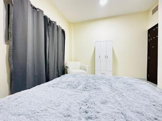 Traveller's Room Stay - Sharjah - 6
