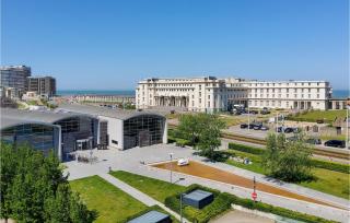 Beautiful Apartment In Oostende - 5
