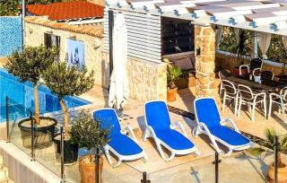 Lovely Apartment In Sibenik With Sauna - Šibenik - 8