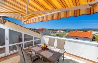 Amazing Apartment In Punat With Kitchen - Punat - 0