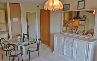 2 Bedroom Amazing Home In Plomeur - 3