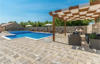 Lovely Home In Perusic Donji With Wifi - Dušić - 9