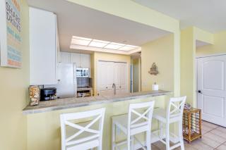 Vibrant Navarre Condo Pool and Beach Chair Service! - Navarre - 4