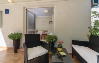 Two-Bedroom Apartment In Porec - Poreč - 3