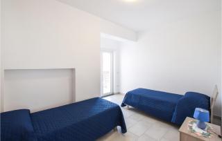 Beautiful Apartment In Nicotera Marina - Nicotera Marina - 2