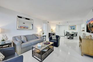 Beautiful Oceanside Retreat Beach Service 609 - Miami Beach - 4