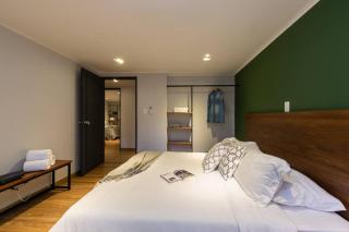Surprising, Lleras Park, Billar Pool And Jacuzzi - 1