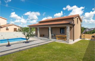 Stunning Home In Nedescina With Kitchen - Nedeščina - 0
