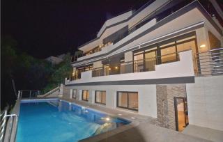 Lovely Home In Santa Susanna With Wifi - 1