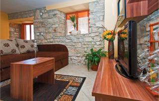 Holiday Home Peruski Peruski - Peruški - 1