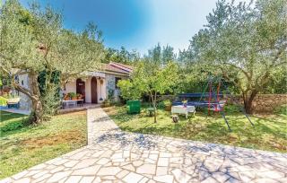 Lovely Apartment In Krk With Wifi - 7