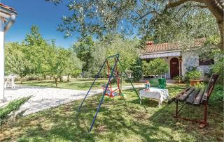 Lovely Apartment In Krk With Wifi - Brzac - 3