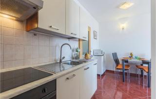 Awesome Apartment In Pula With Wifi - 6