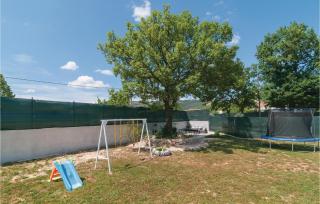 Two-Bedroom Holiday Home In Neoric - 6