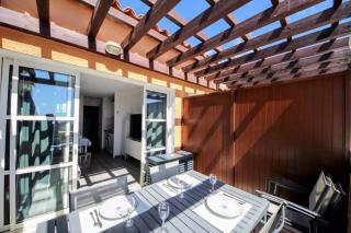 Cap One at Cap Esterel - VUE MER et PISCINES - 4 pers - Agay - 7