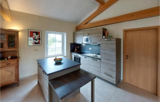 4 Bedroom Gorgeous Home In Anthé - Anthé - 5