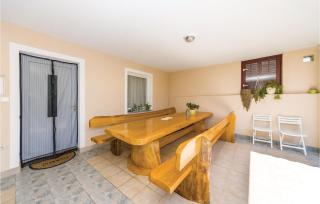 Awesome Apartment In Vrana With Wifi - Vrana - 1