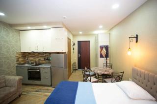 Ekas Seaside Apartment - Batumi - 5