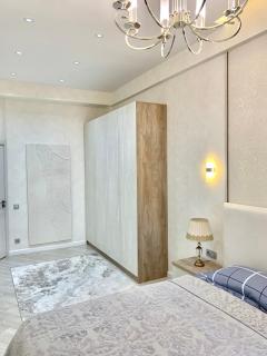 - Daniels Club - Enjoy Your Stay in City Center - - 2