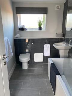 2 bedroom 4 person purpose built single story barn - Bonvilston - 4