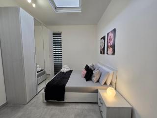Raymihome Lugaro - Turim - 8