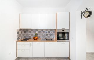 Cozy Home In Maslenica With Wifi - 6