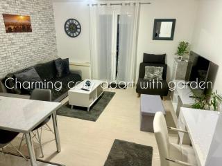 Charming cosy apart with garden free parking - 6
