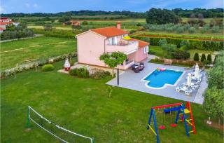 Cozy Home In Pula With Wifi - 9